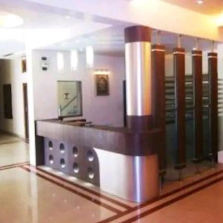 Hotel Soni International Khalilabad 外观 照片